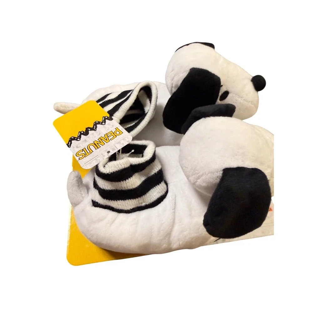 Peanuts Snoopy‎ Kids Plush Slippers White Black 3D Character Size 9/10 NWT